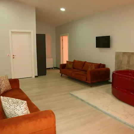 Zoom Airport 4*