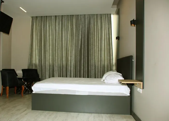 Zoom Airport Отель 4*